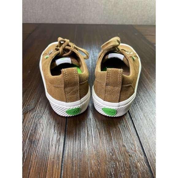Cariuma OCA Low Suede Sneakers Camel Brown Size 5 - Picture 4 of 7